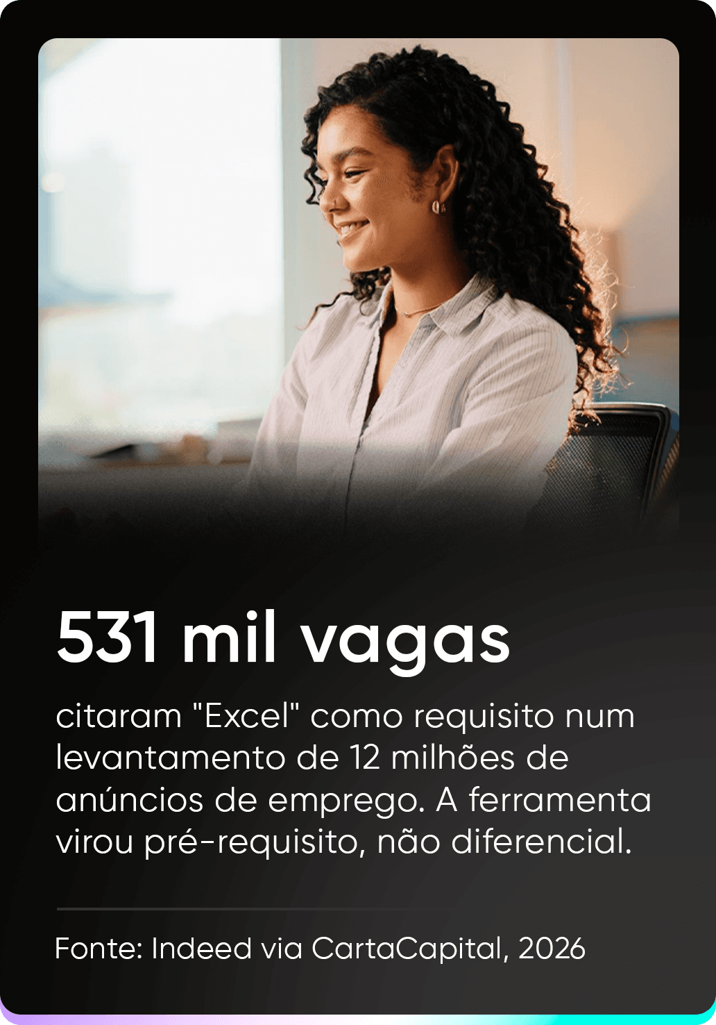 Profissionais em ambiente corporativo